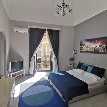 Two Rooms Bellini Catania Bagian luar foto